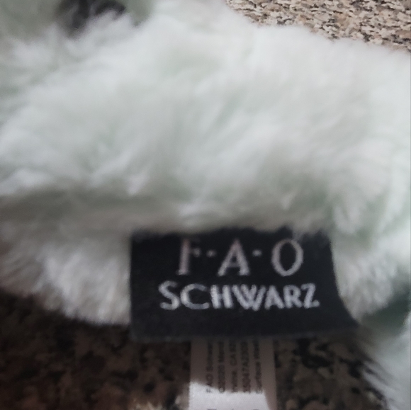 NWT 17" Green Plush Narwhal Whale Enchanted Adopt a Pet FAO Schwarz 3" Horn - Picture 3 of 4